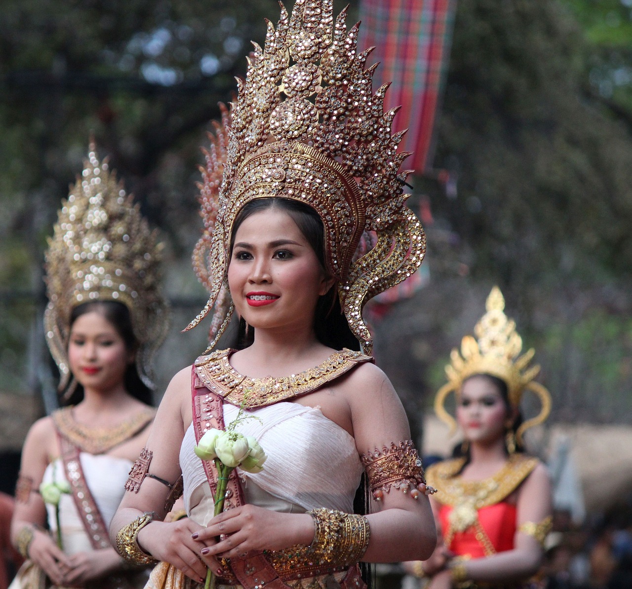 The Decline of the Khmer Empire - Historical Perspectives